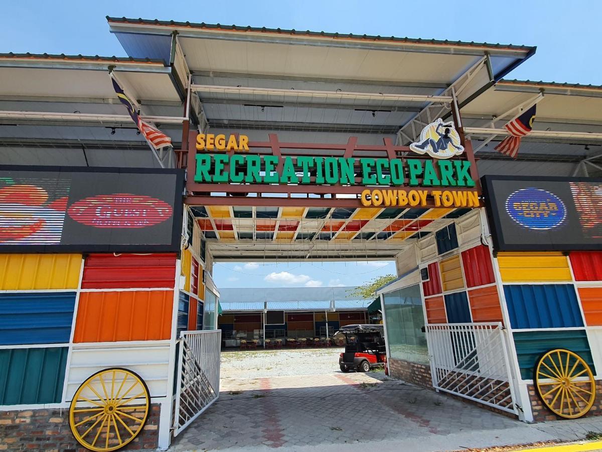 Hotel Spot On 90022 Segar Recreation Eco Park Port Dickson Esterno foto
